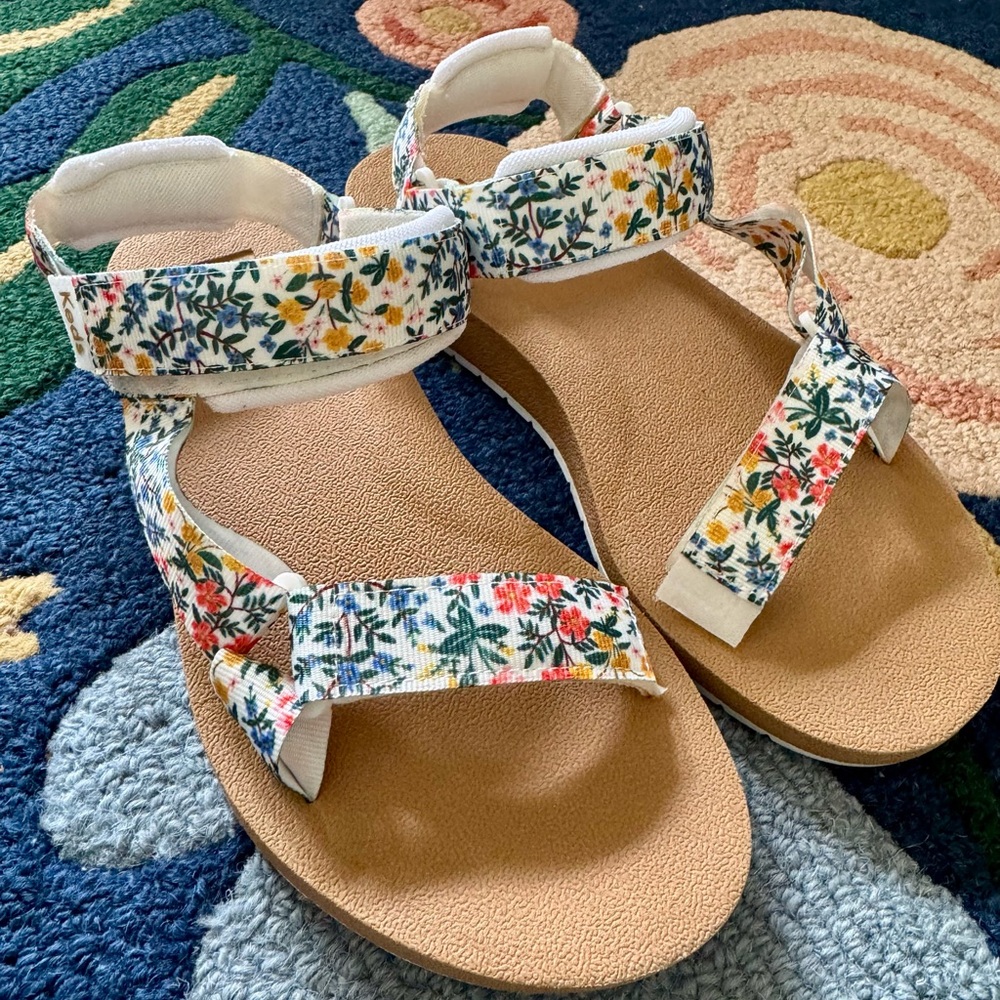 Rifle Paper Co. x Keds Wildwood Trio Sandals in Snow White | Size 7